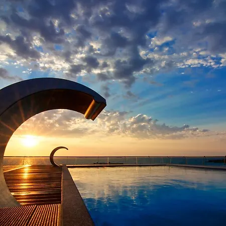 فندق Belvedere 4*