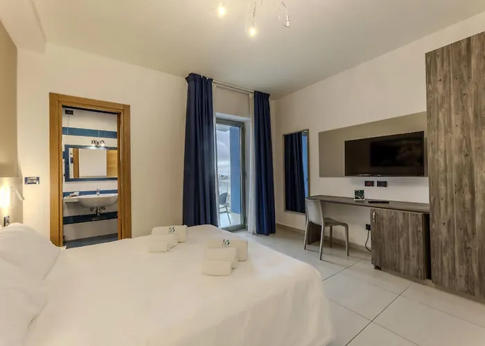Belvedere Hotel 4*